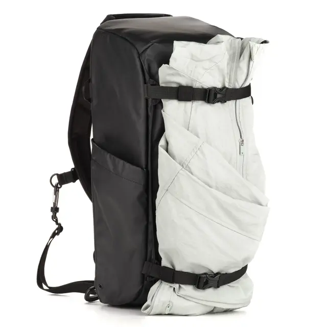 Tenba Solstice v2 16L Sling Bag Black 