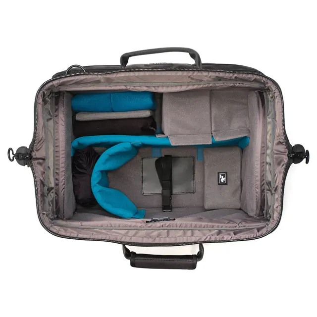 Tenba Cineluxe v2 Shoulder Bag 21 HT 42L. Black. Hightop 