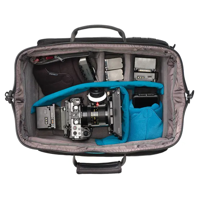 Tenba Cineluxe v2 Roller 21 28L. Black 