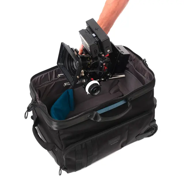 Tenba Cineluxe v2 Roller 21 28L. Black 