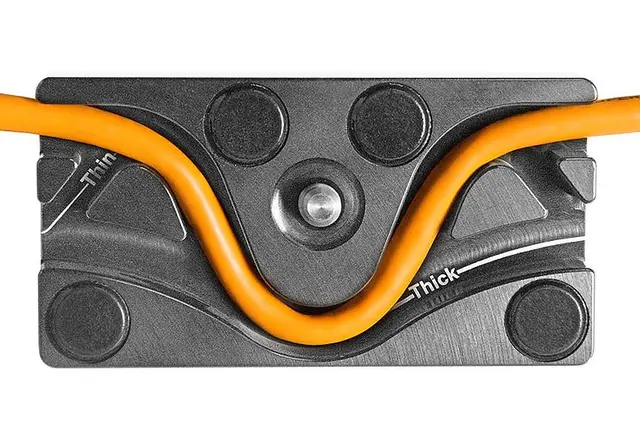 Tether Tools TetherBlock Graphite Kabelsikring for feste under kamera 