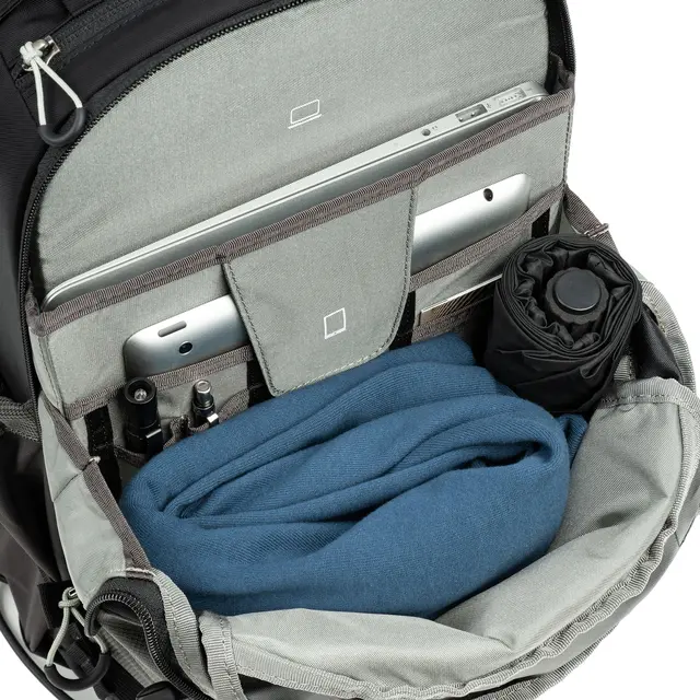 Think Tank Mindshift BackLight 18L 18L Backpack. Slate Black 