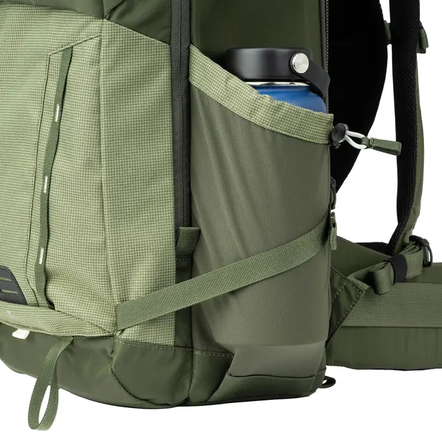 Think Tank Mindshift Backlight 26L Green 26L. Photo Daypack. Montane Green 