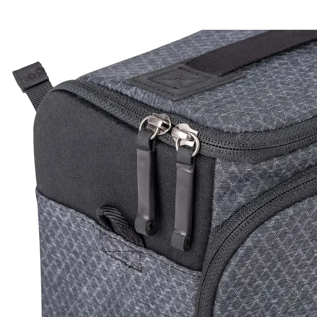 Think Tank Stash Master M Medium 