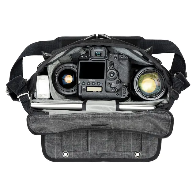 Think Tank Retrospective 30 V2.0 Black 