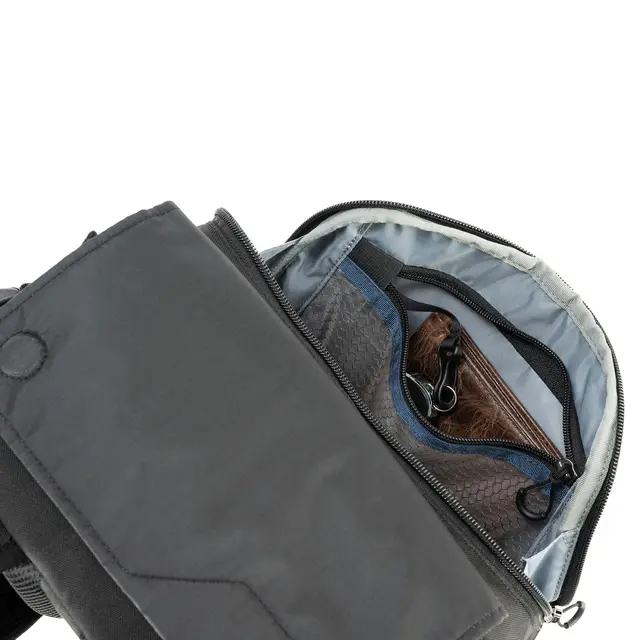 Think Tank Mirrorless Mover Backpack 18L 18L. Cool Grey 