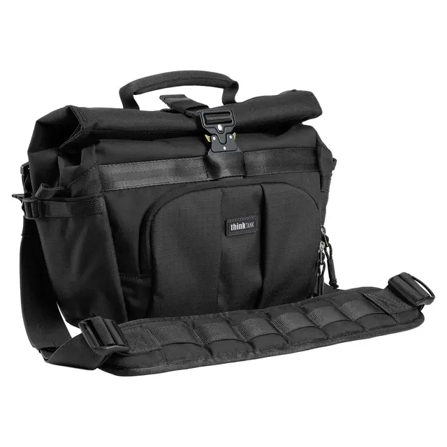 Think Tank FocusPoint Crossbody 8L 8L. Asphalt Black 