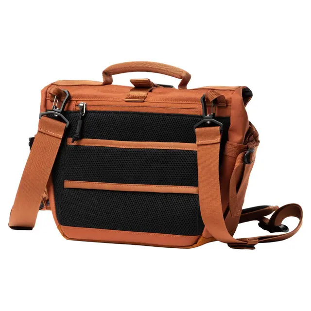 Think Tank FocusPoint Crossbody 8L 8L. Urban Rust 