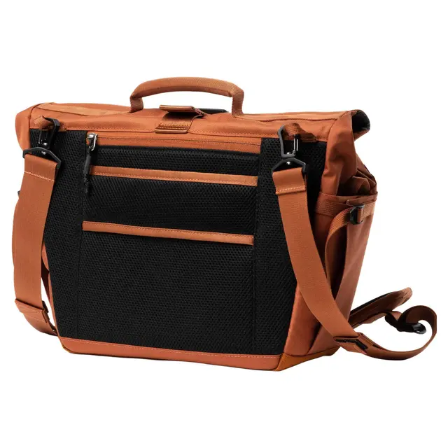 Think Tank FocusPoint Crossbody 13L 13L. Urban Rust 