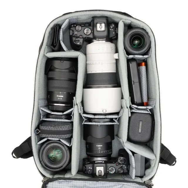 Think Tank Airport Essentials Backpack 26L. Black 