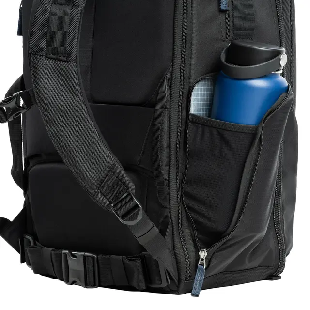 Think Tank Airport Essentials Backpack 26L. Black 