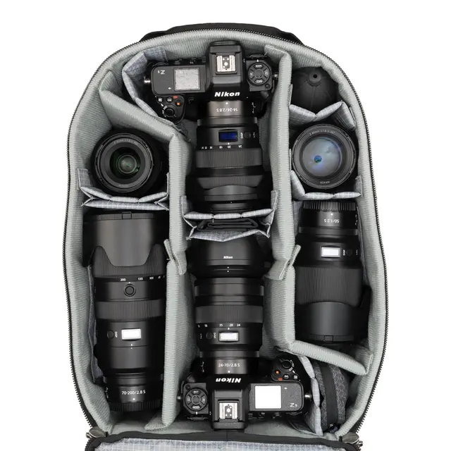 Think Tank Airport Commuter Backpack 31L. Black 
