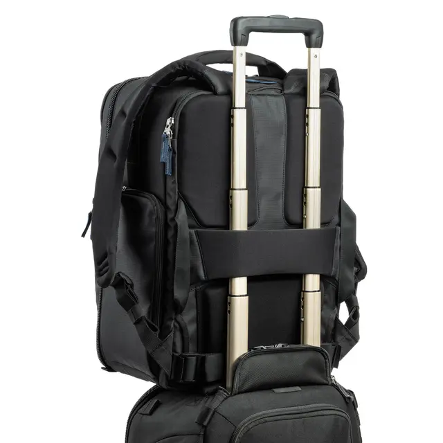 Think Tank Airport Commuter Backpack 31L. Black 