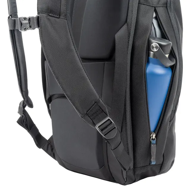 Think Tank Venturing Observer 20L Backpack 