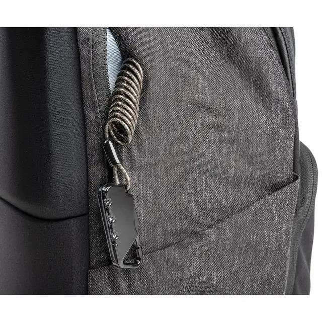 Think Tank Speedtop 30 Backpack 30L 