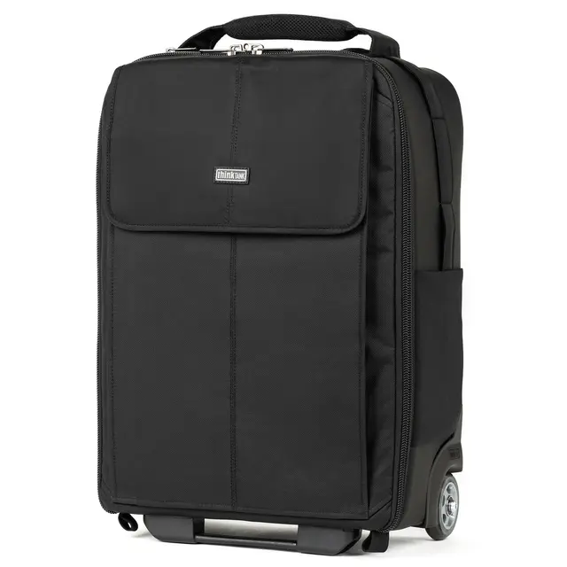 Think Tank Airport Advantage XT Black Cabinvennlig trillekoffert. Lettvekt 3,4 