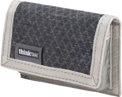 Think Tank Battery Holder 2 Grey Etui med plass til 2 kamerabatterier