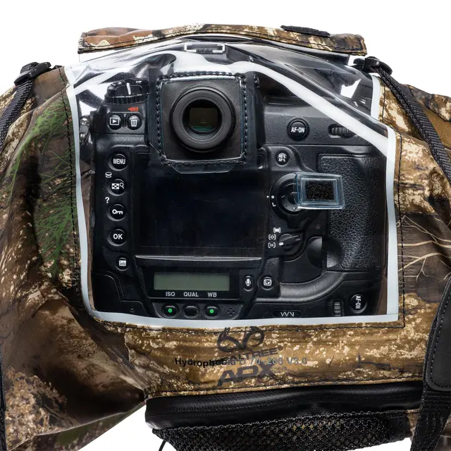 Think Tank Hydrophobia Rain Cover 24-70 D 24-70 V3. RealTree APX Camo 