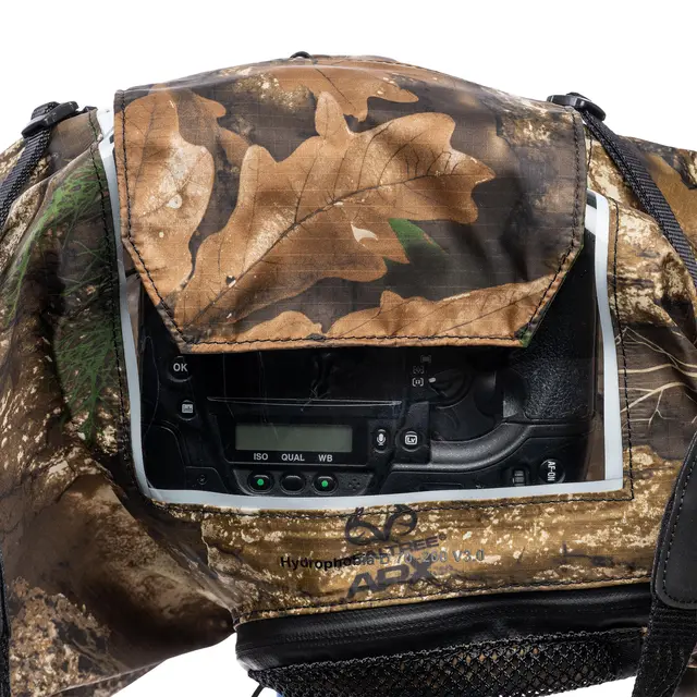 Think Tank Hydrophobia Rain Cover 24-70 D 24-70 V3. RealTree APX Camo 