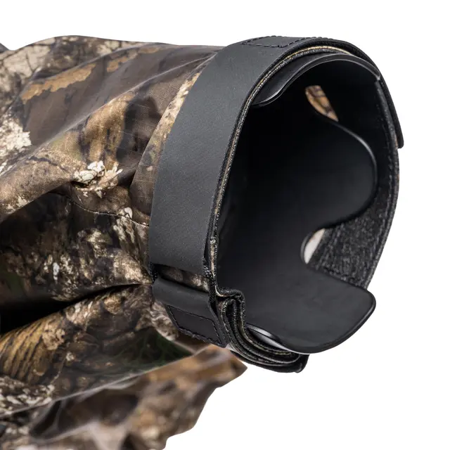Think Tank Hydrophobia Rain Cover 24-70 D 24-70 V3. RealTree APX Camo 