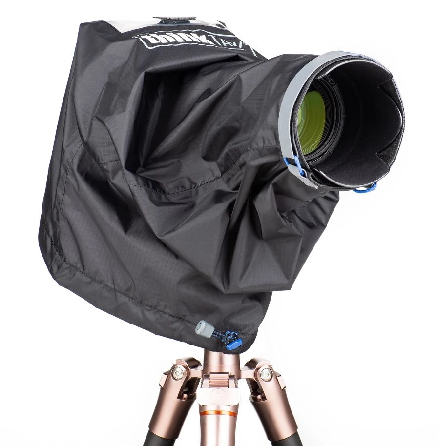 Think Tank Emergency Rain Cover Medium Black. Passer kamera m/grep + 70-200/2,8