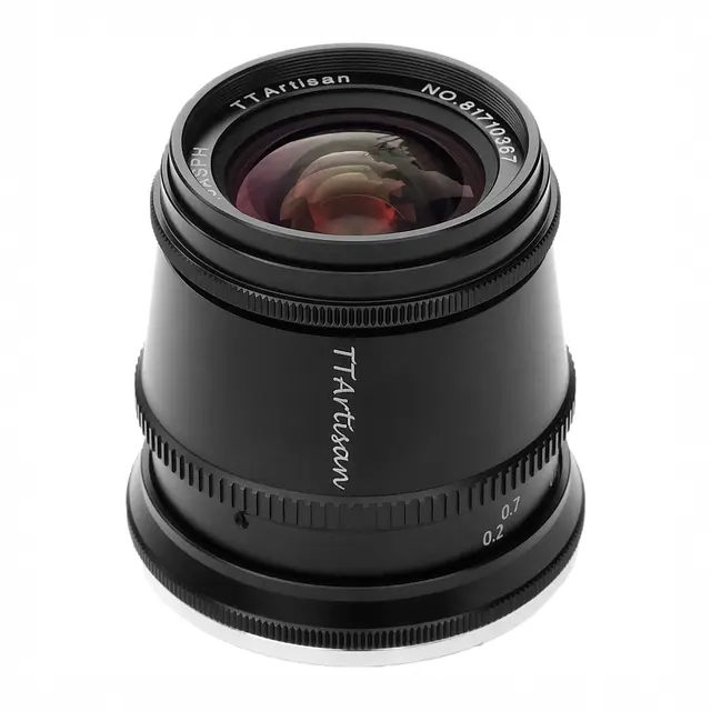 TTArtisan 17mm f/1.4 Z-mount. APS-C 