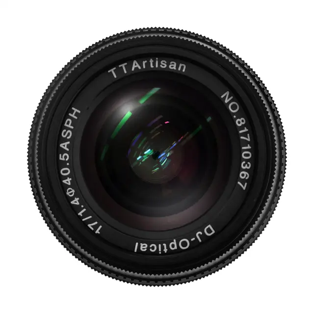 TTArtisan 17mm f/1.4 Z-mount. APS-C 