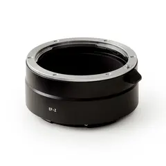 Urth Mount Adapter Canon EF to Nikon Z EF og EF-S objektiv p&#229; Nikon Z kamera