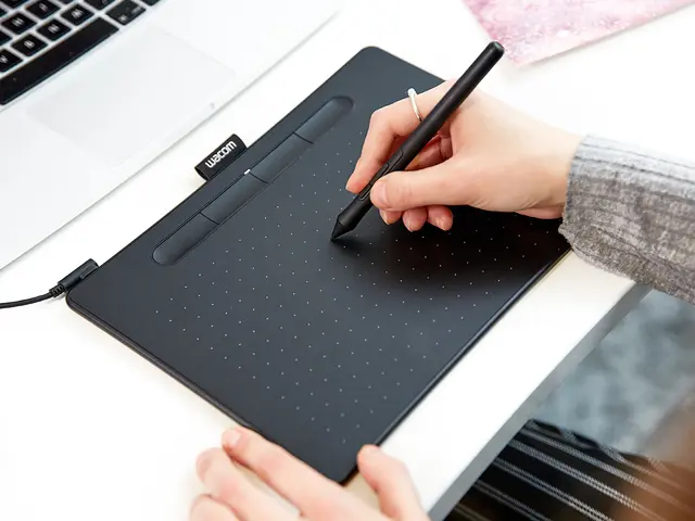Wacom Intuos M Bluetooth Sort 