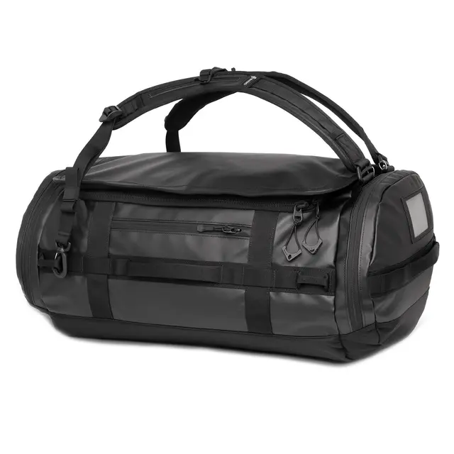 WANDRD Carryall Duffel 30L Black 30L. 