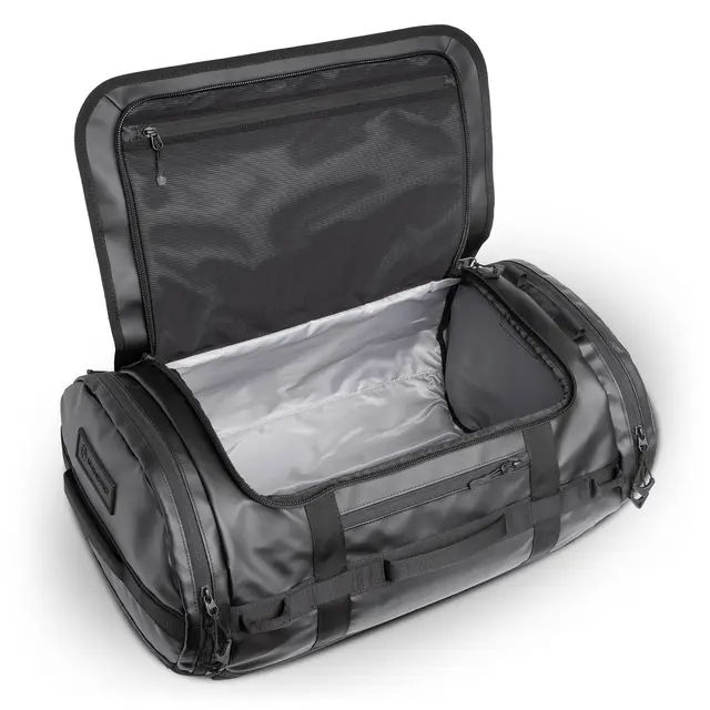 WANDRD Carryall Duffel 40L Black 40L. 