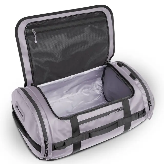 WANDRD Carryall Duffel 40L Uyuni Purple 40L. 