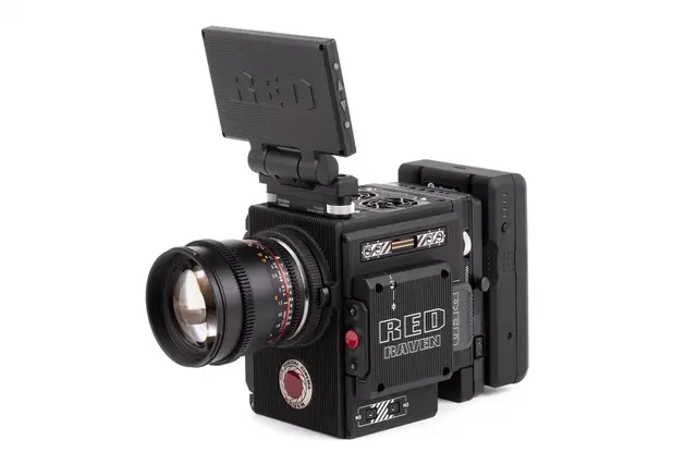 Wooden Camera Tool-less LCD/EVF Adapter for RED DSMC2 