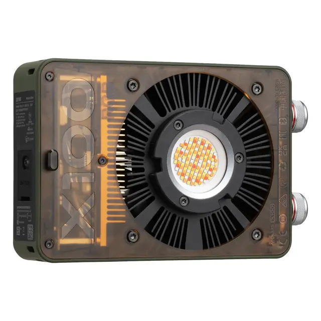 Zhiyun Molus LED X100RGB Pro COB Light 100W. 2700-10000K 