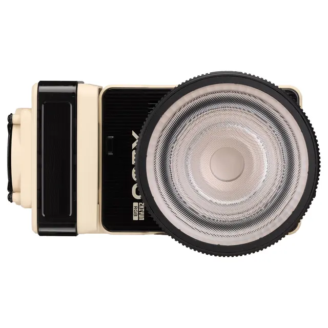 Zhiyun Molus X200 RGB COB Light 200W. 2700-10000K. 