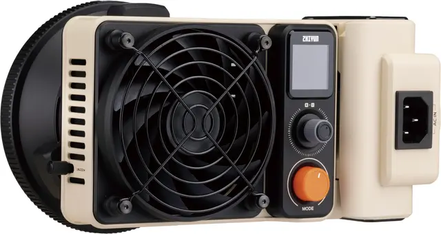 Zhiyun Molus X200 RGB COB Light 200W. 2700-10000K. 