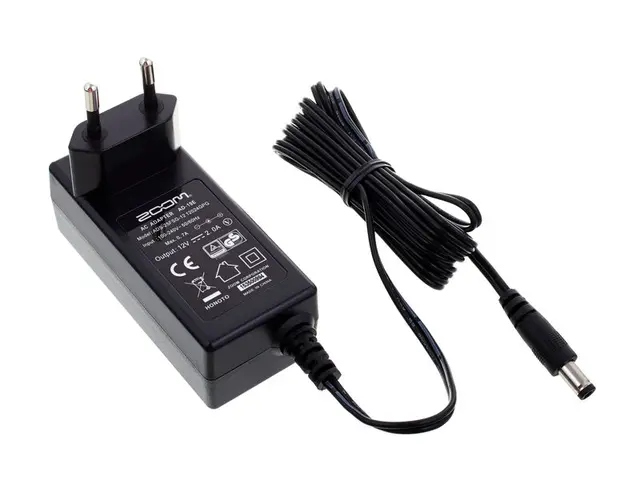 Zoom AD19 Strøm adapter 12V F4, F8, F8n, LiveTrak L-12, LiveTrak L-2 