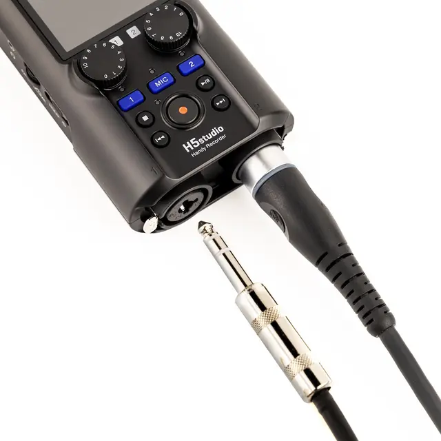 Zoom H5studio 4-kanals opptaker med 32-Bit Float 
