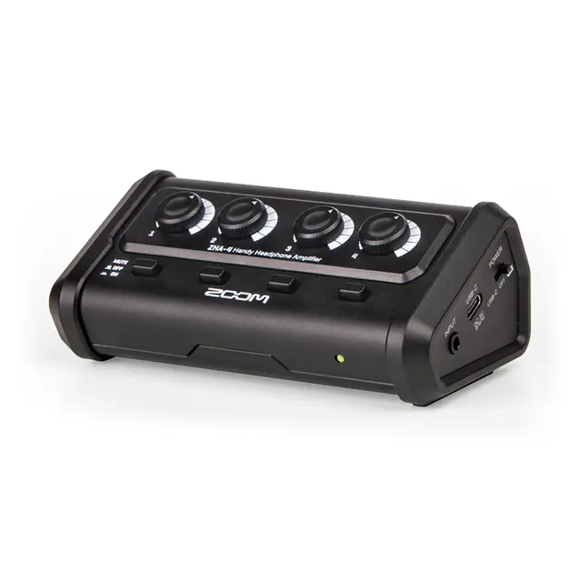 Zoom ZHA-4 4-kanals hodetelefonforsterker 