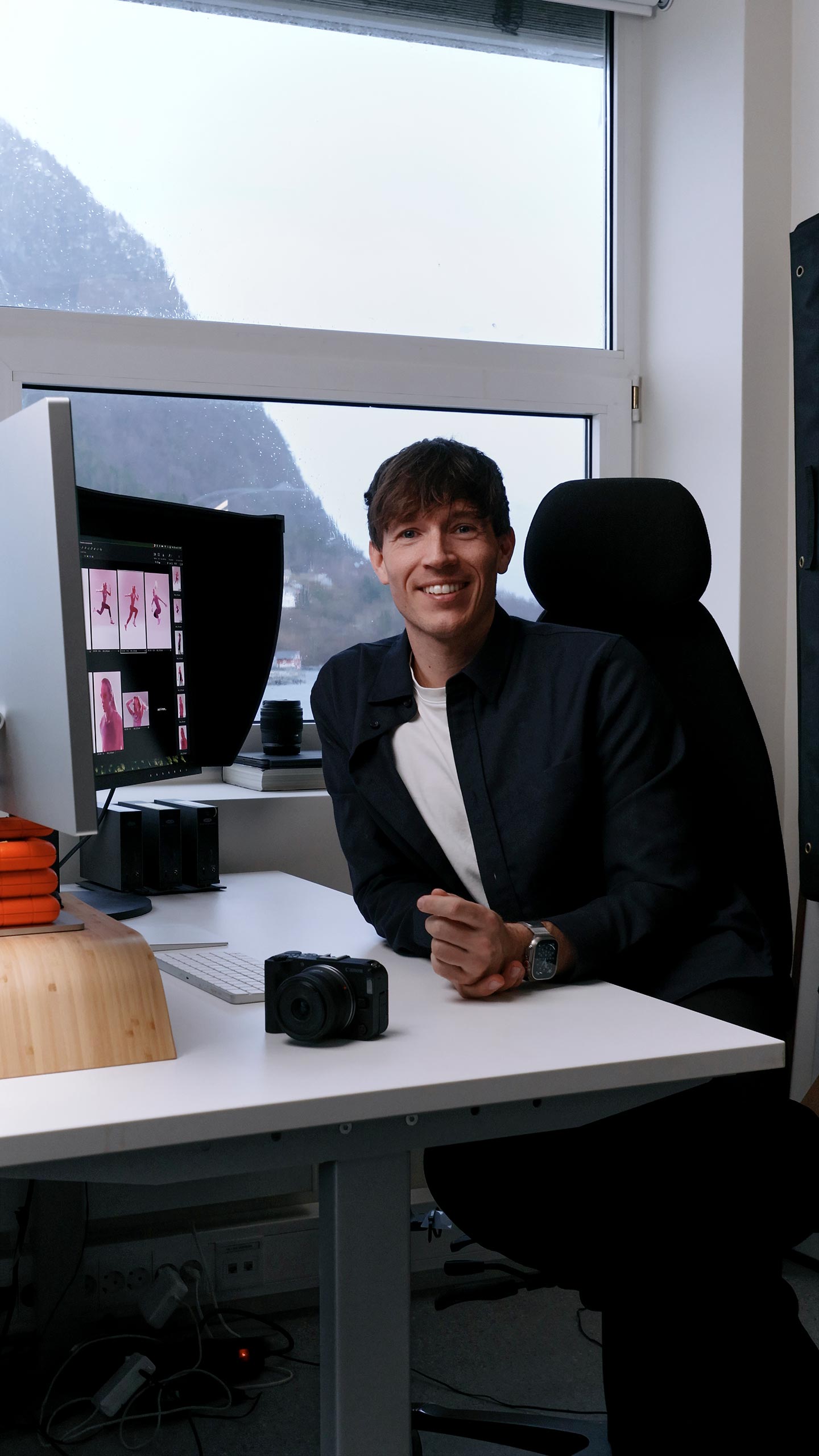 Studiofotografert reklamebilde for Pace elektrolytt med blits og fargefilter, tatt med Canon EOS R50 V